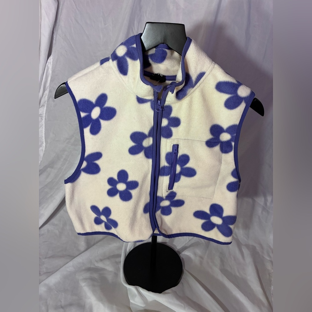 Out Of Stock Pacsun Garden Grove Floral Vest